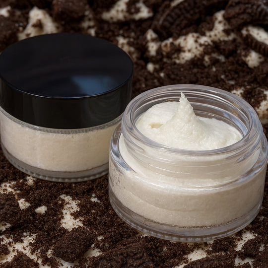 💋 Exfoliating Lip Scrub by P’nuts Freedom Farm