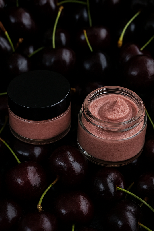 💋 Exfoliating Lip Scrub by P’nuts Freedom Farm